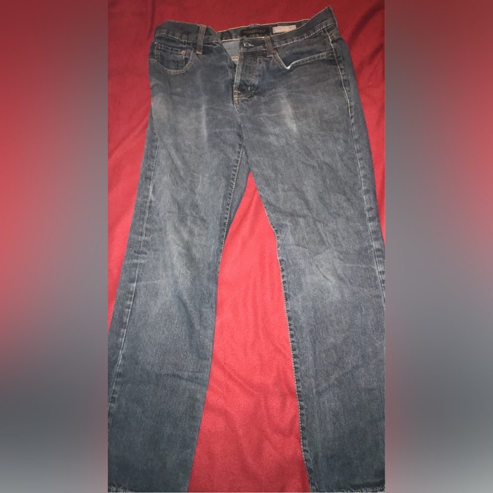 W29L30 Aeropostale Jeans